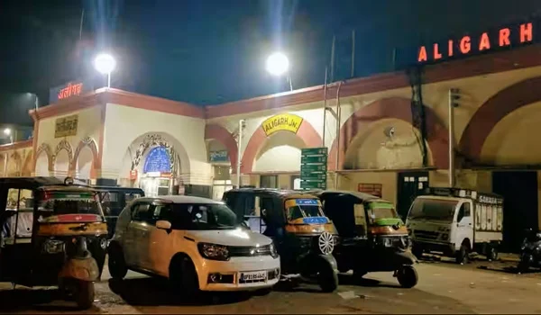Aligarh Junction Railway Station: Code, Platforms, Trains, Facilities, Nearby Places & Travel Tips