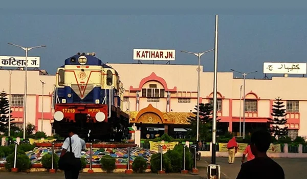 Katihar Junction Railway Station Guide: Code, Platforms, Trains, Facilities, Nearby Places & Travel Tips