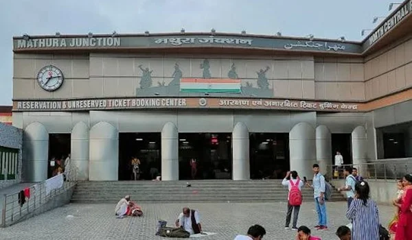 Mathura Junction Railway Station: Code, Platforms, Trains, Facilities, Nearby Places & Travel Tips