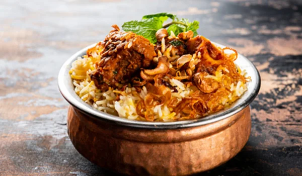 Famous Food of Hyderabad – Biryani, Snacks & Local Cuisine